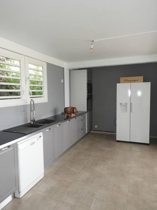 Le Jaleet Appartement Avec Piscine Le François Exterior foto